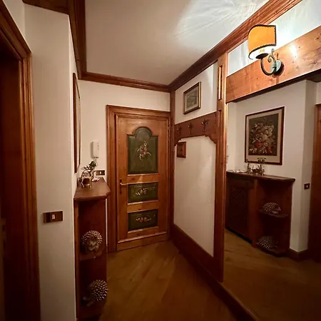 Alvera Luxury - Centro Lägenhet Cortina dʼAmpezzo