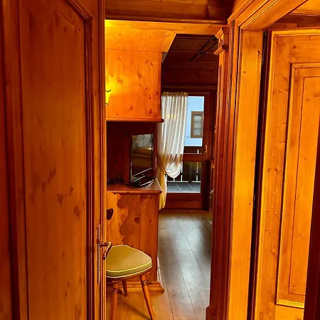 Alvera Luxury - Centro Lägenhet Cortina dʼAmpezzo