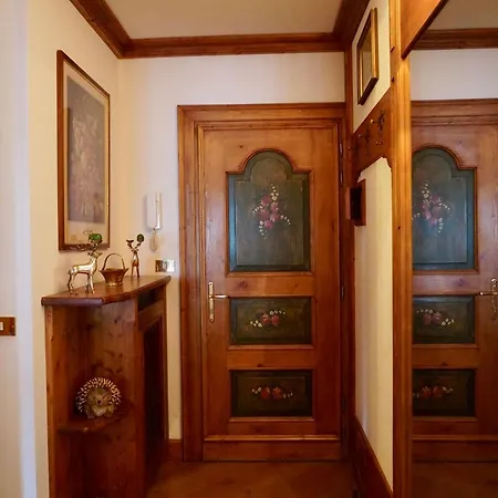 Alvera Luxury - Centro Lägenhet Cortina dʼAmpezzo